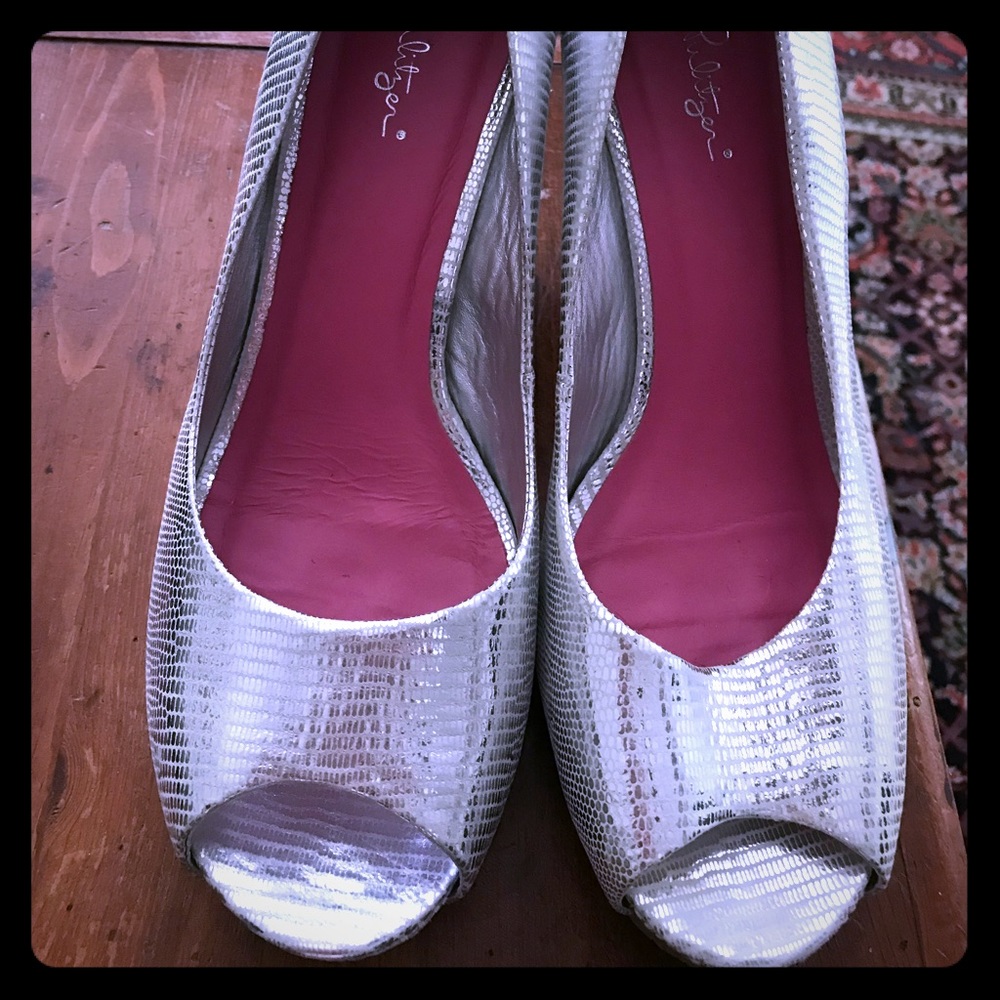Lilly Pulitzer silver metallic wedges